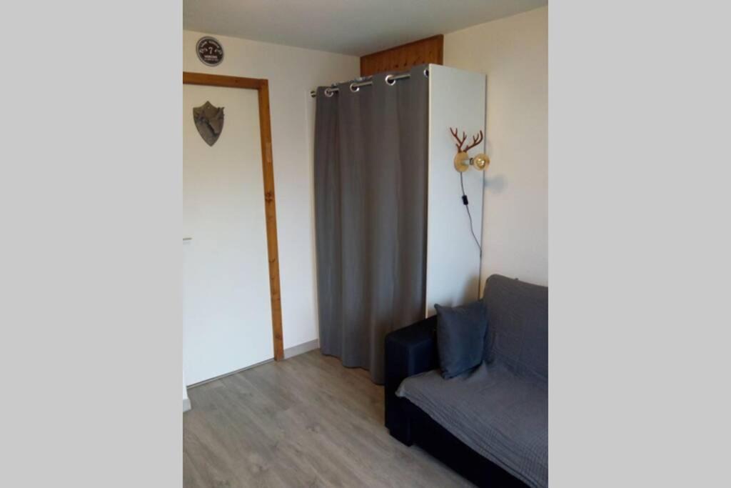 Au Pied Des Pistes B31, Chaleureux Studio 4 Pers, Vue Sur La Vallee Imprenable Avec Wifi, Draps Non Compris แซงต์-ฌ็อง-โดลป์ ภายนอก รูปภาพ